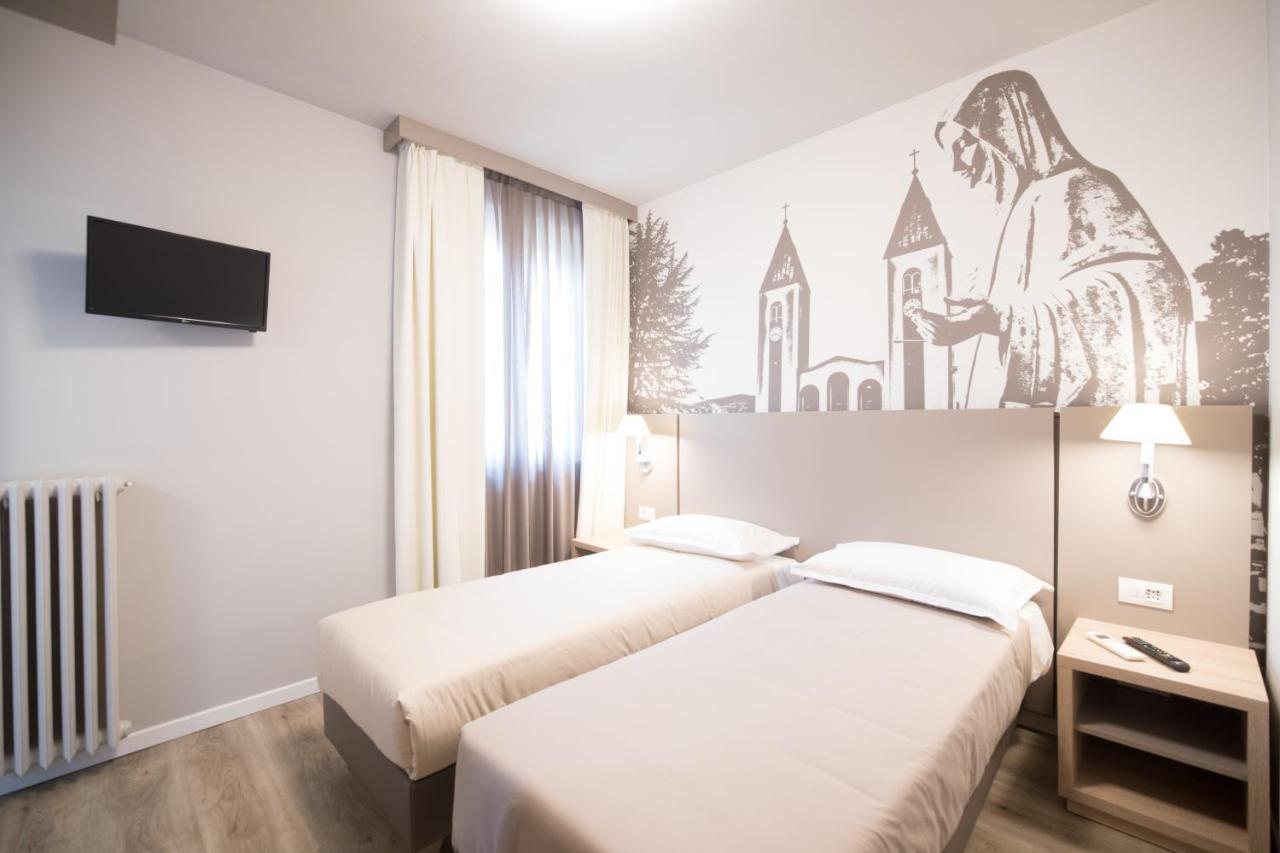 Albergue Al Santuario di Fiorano Fiorano Modenese Exterior foto